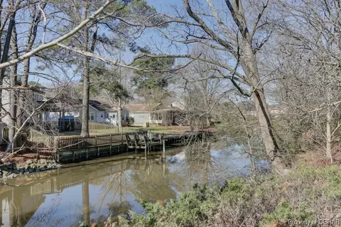 301 N Starfish Ct, Hampton, VA 23669 photo 40