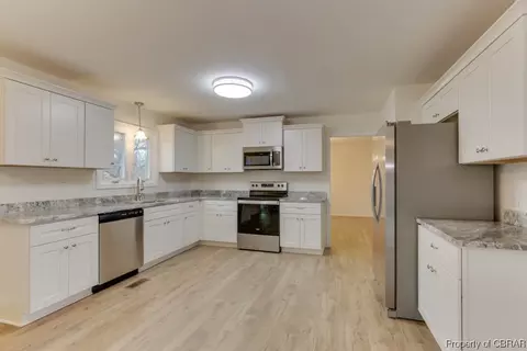 301 N Starfish Ct, Hampton, VA 23669 photo 23