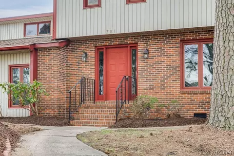 301 N Starfish Ct, Hampton, VA 23669 photo 4