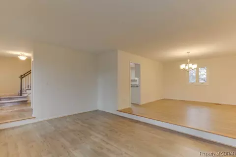 301 N Starfish Ct, Hampton, VA 23669 photo 7