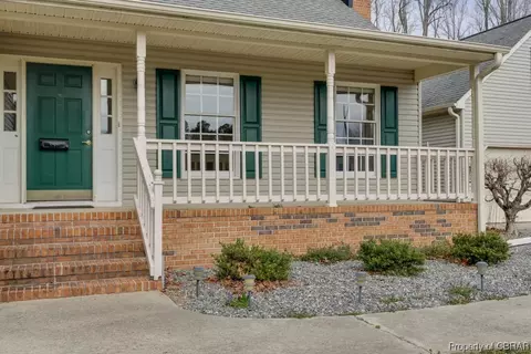 5455 Jonquil Ln, Gloucester, VA 23061 photo 3