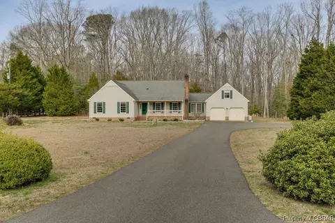 5455 Jonquil Ln, Gloucester, VA 23061