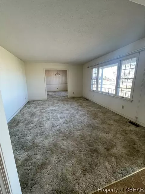 3056 Pierce Rd, Saluda, VA 23149 photo 3