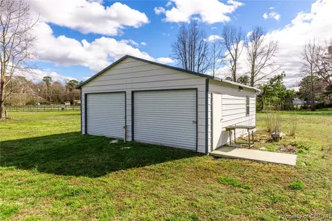 6256 Fletcher Rd, Gloucester, VA 23061 photo 24
