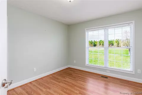 6256 Fletcher Rd, Gloucester, VA 23061 photo 18