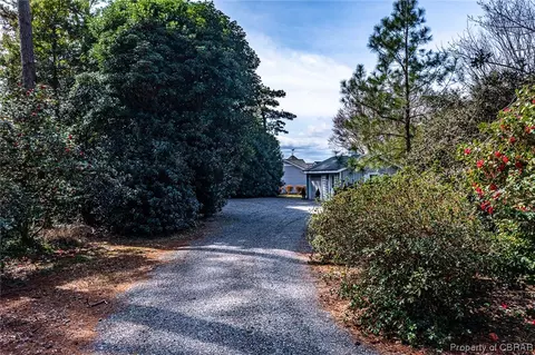 132 Orchard Point Dr, Weems, VA 22576 photo 39