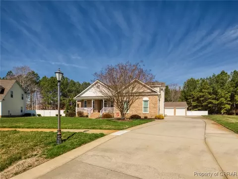6513 Wysteria Ln, Gloucester, VA 23061