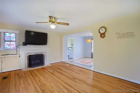 12 Old Meribeth Rd, Hampton, VA 23669 photo 10