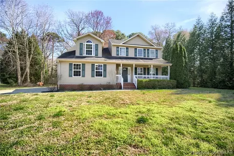 7810 Laurie Ln, Gloucester Point, VA 23062 photo 15