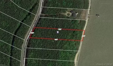 1025 Lawnes Neck Dr, Smithfield, VA 23430