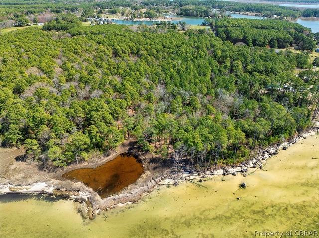 0 Dutchmans Point Rd, New Point, VA 23128