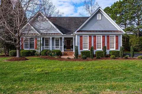 142 Old Field Rd, Irvington, VA 22480