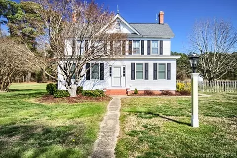 6693 New Point Comfort Hwy, Port Haywood, VA 23138