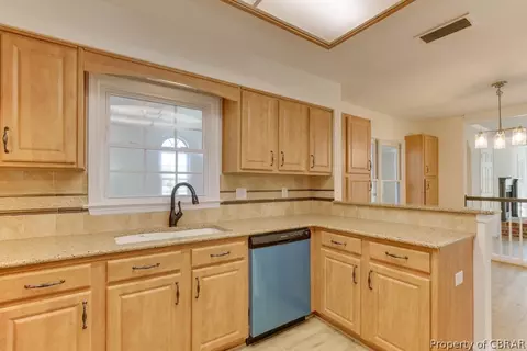 64 Timberline Dr, Hampton, VA 23666 photo 21