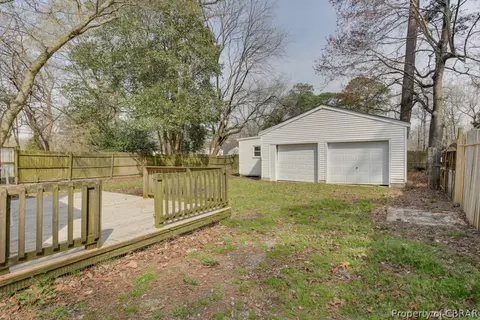 105 Beverly St, Hampton, VA 23669 photo 32