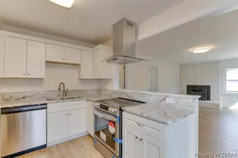 105 Beverly St, Hampton, VA 23669 photo 17