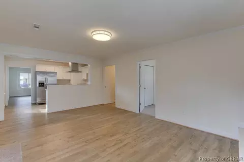 105 Beverly St, Hampton, VA 23669 photo 12