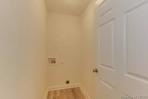 105 Beverly St, Hampton, VA 23669 photo 27