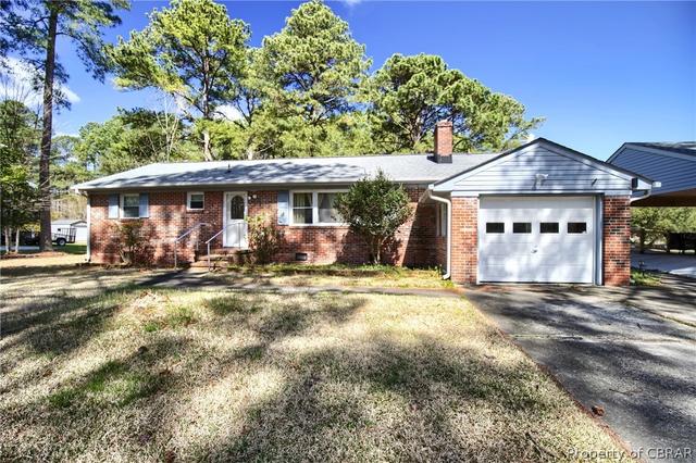 611 Ship Point Rd, Yorktown, VA 23692