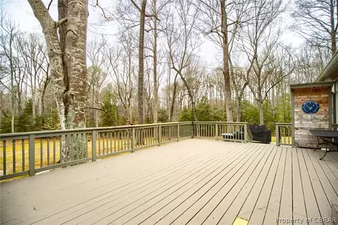 6608 Hollybrook Ln, Gloucester, VA 23061 photo 40