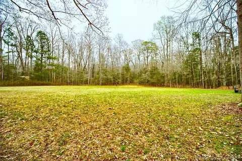 6608 Hollybrook Ln, Gloucester, VA 23061 photo 10