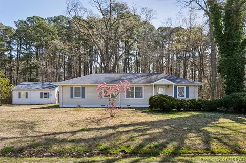 3039 Severn Wharf Rd, Hayes, VA 23072