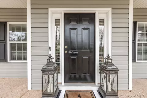 8461 Thomas Jefferson Way, Gloucester, VA 23061 photo 3