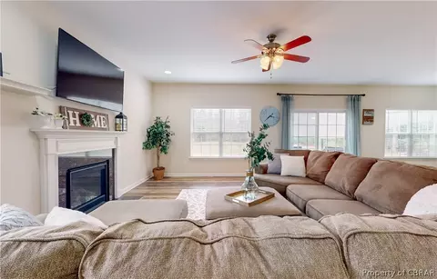 8461 Thomas Jefferson Way, Gloucester, VA 23061 photo 8