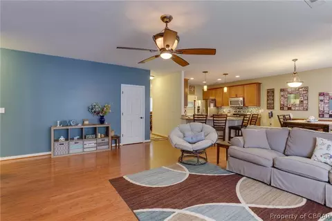 7180 Vaden Dr, Gloucester, VA 23061 photo 12