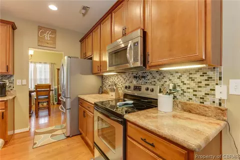 7180 Vaden Dr, Gloucester, VA 23061 photo 18