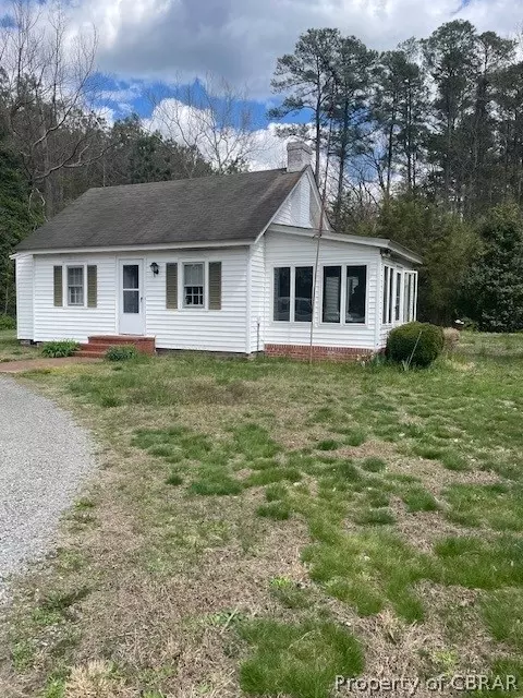 955 New Point Comfort Hwy, Mathews, VA 23109