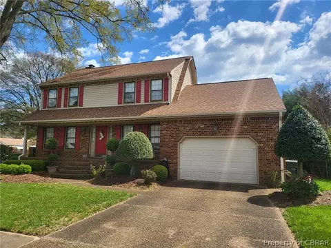2449 Everglades Rd, Norfolk, VA 23518