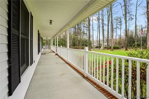 9596 Spring Branch Dr, North, VA 23128 photo 5
