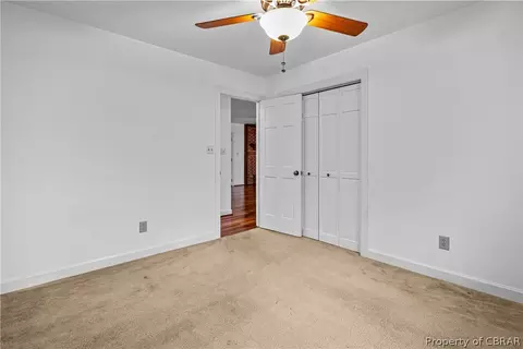 9596 Spring Branch Dr, North, VA 23128 photo 16