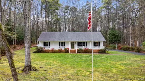 9596 Spring Branch Dr, North, VA 23128 photo 1