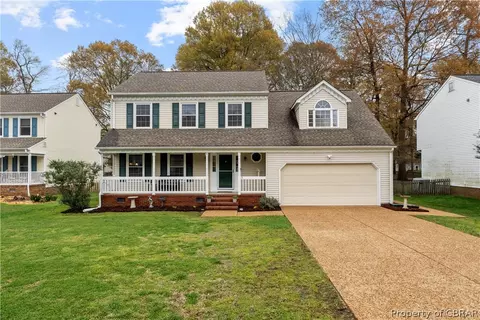 313 Bridge Wood Dr, Yorktown, VA 23693