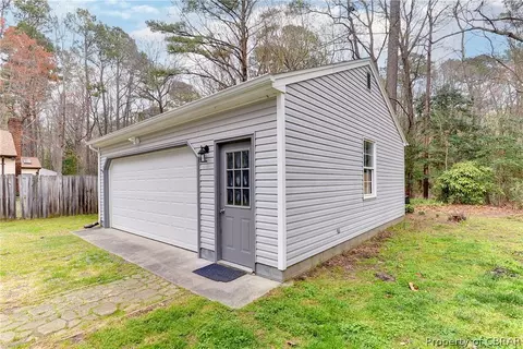 4413 Old Squaw Ln, Gloucester, VA 23061 photo 26