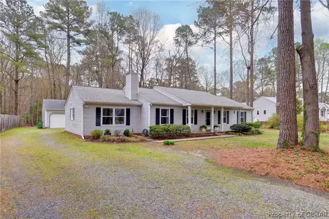 4413 Old Squaw Ln, Gloucester, VA 23061 photo 31