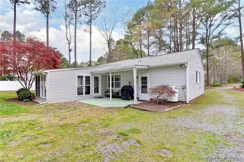 4413 Old Squaw Ln, Gloucester, VA 23061 photo 27