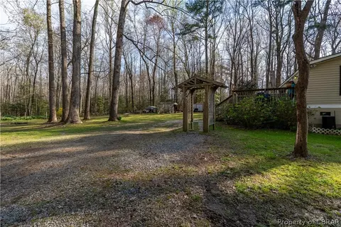 9175 Eagles Nest Ln, Gloucester, VA 23061 photo 15
