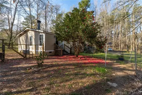 9175 Eagles Nest Ln, Gloucester, VA 23061 photo 14