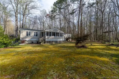 9175 Eagles Nest Ln, Gloucester, VA 23061 photo 17