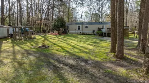 9175 Eagles Nest Ln, Gloucester, VA 23061 photo 18