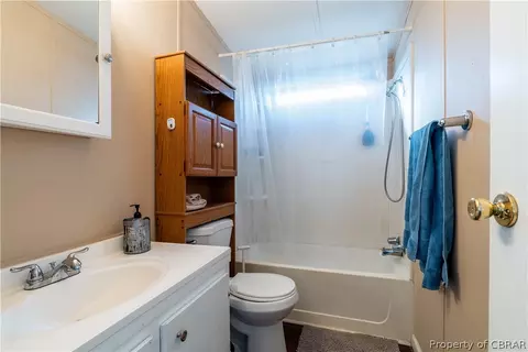 9175 Eagles Nest Ln, Gloucester, VA 23061 photo 13
