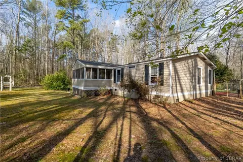 9175 Eagles Nest Ln, Gloucester, VA 23061 photo 7
