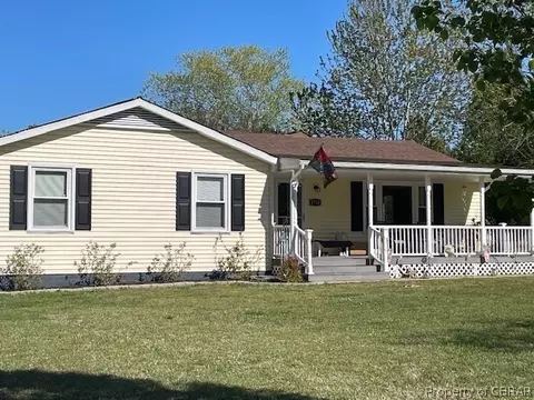 1718 Kates Neck Rt 657 Rd, Topping, VA 23169