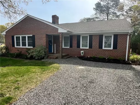 7124 Bray Rd, Hayes, VA 23072
