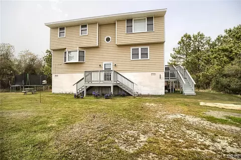 2658 Everetts Ln, Hayes, VA 23072
