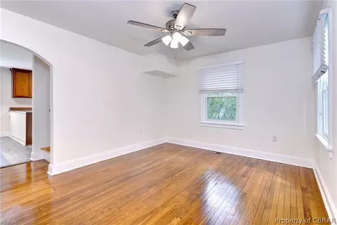 6878 Fairview St, Gloucester, VA 23061 photo 7