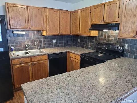 8130 Sheffield Dr, Gloucester, VA 23061 photo 12